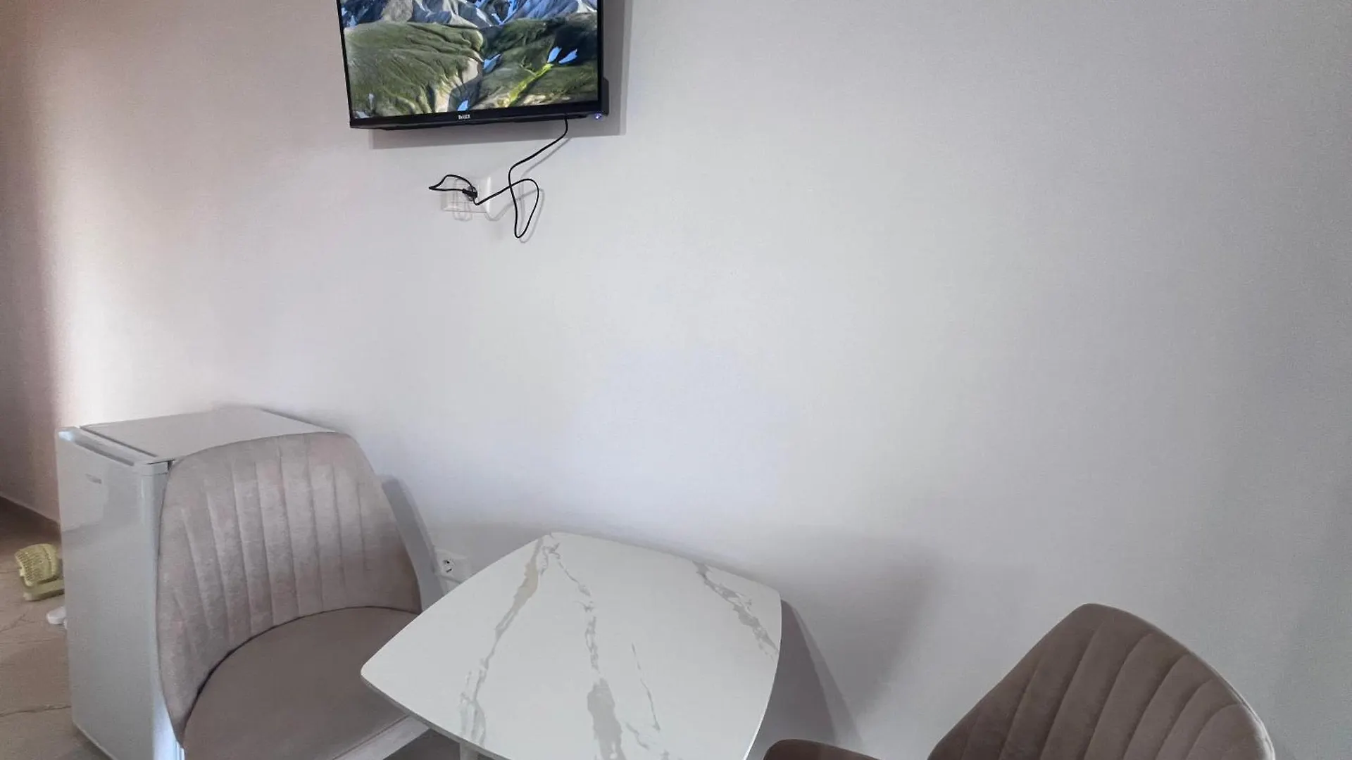 Hotel I Pari Shkoder 3*,