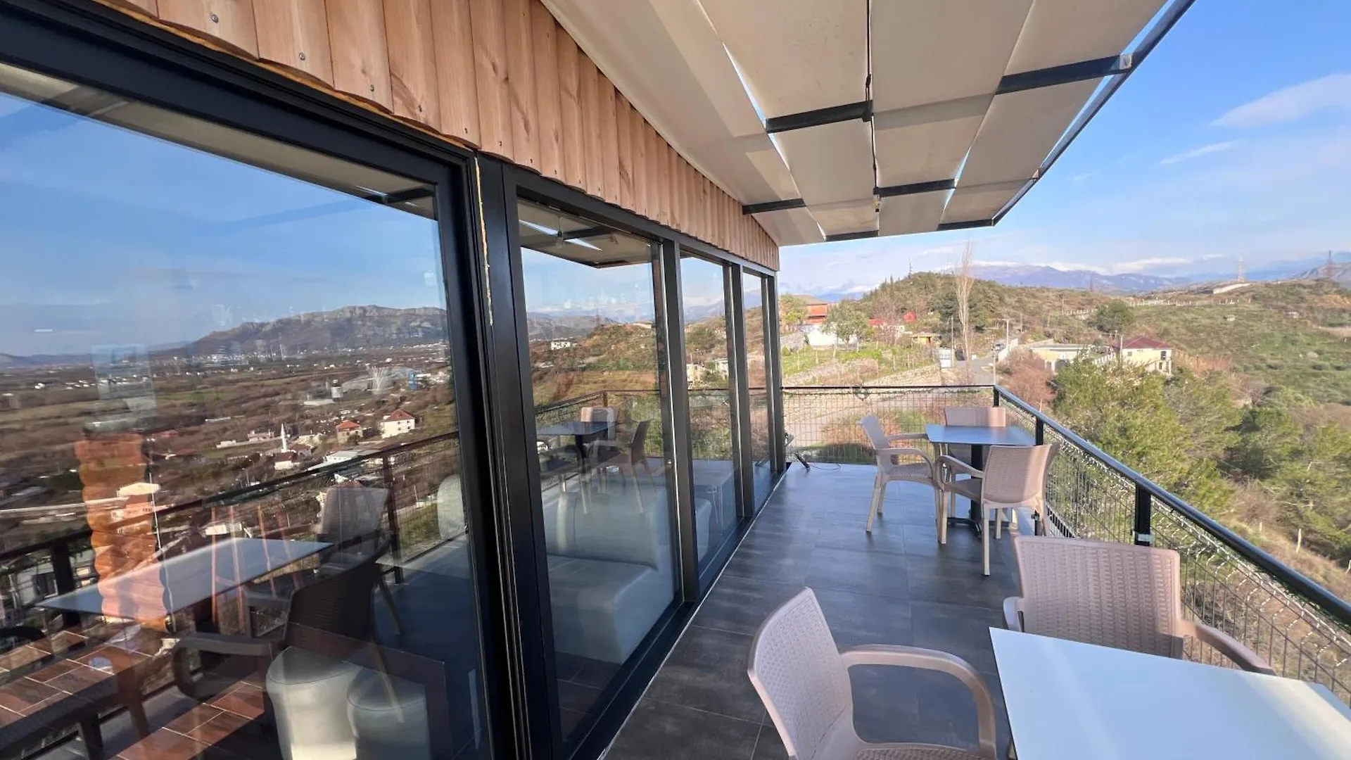 ***  Hotel I Pari Shkoder Albania
