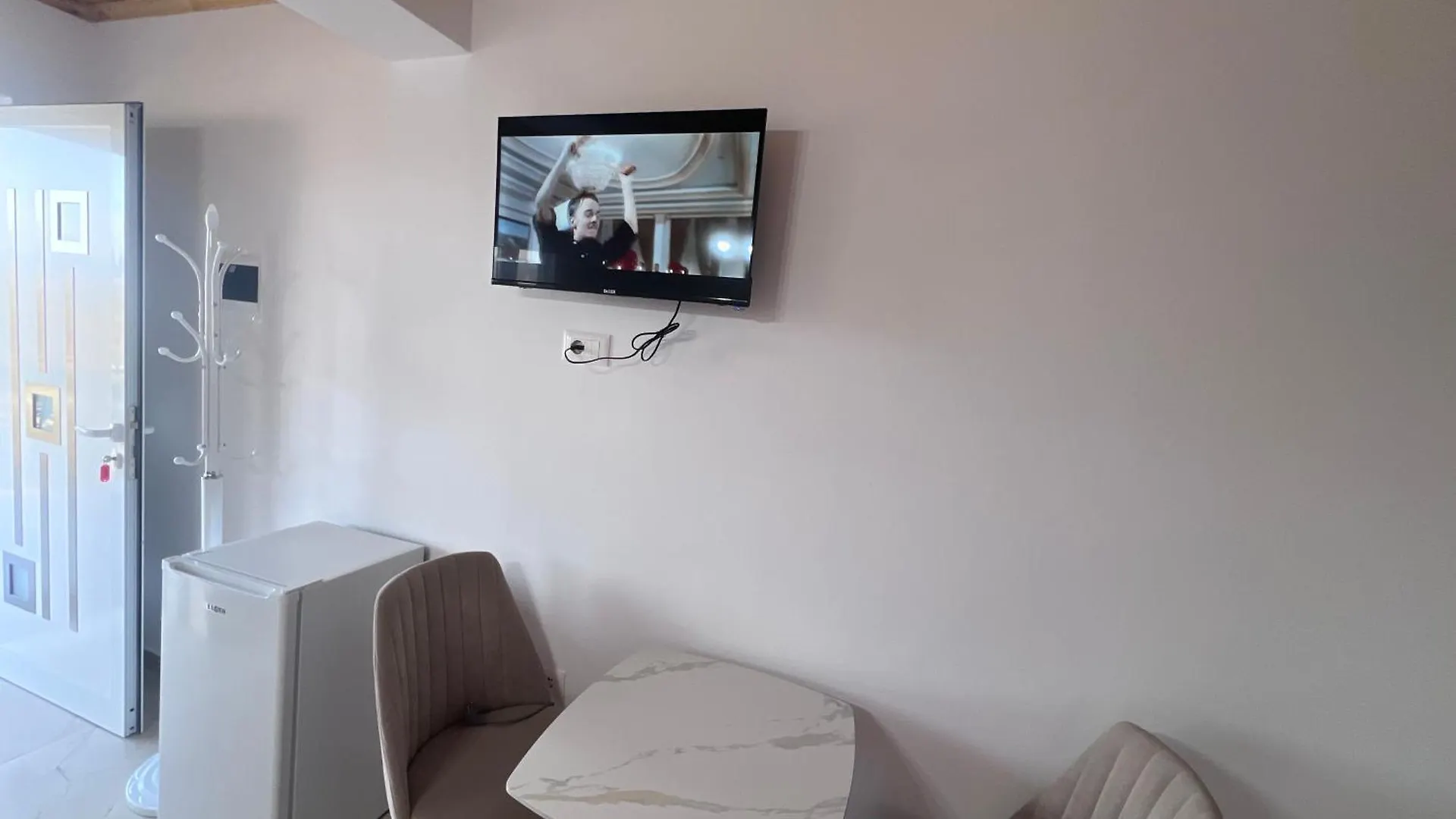 Hotel I Pari Shkoder