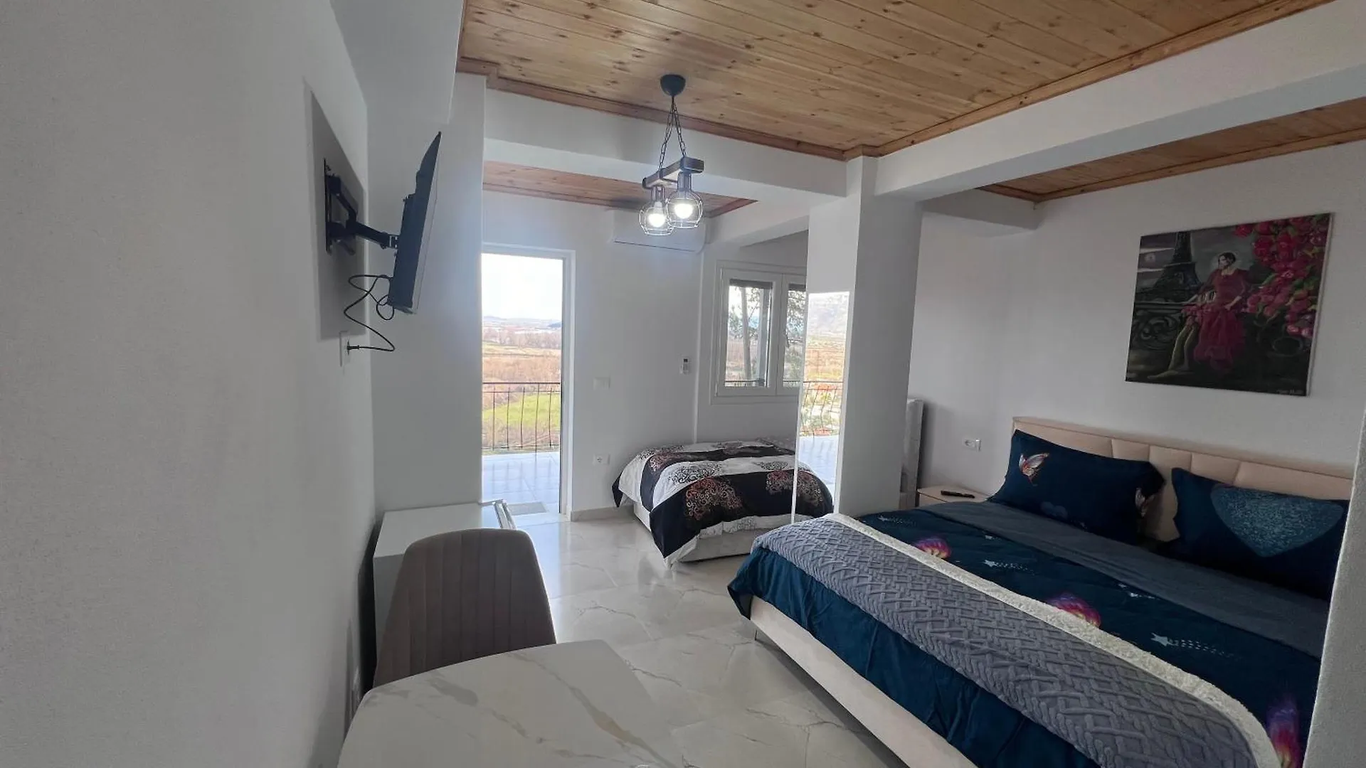 Hotel I Pari Shkoder