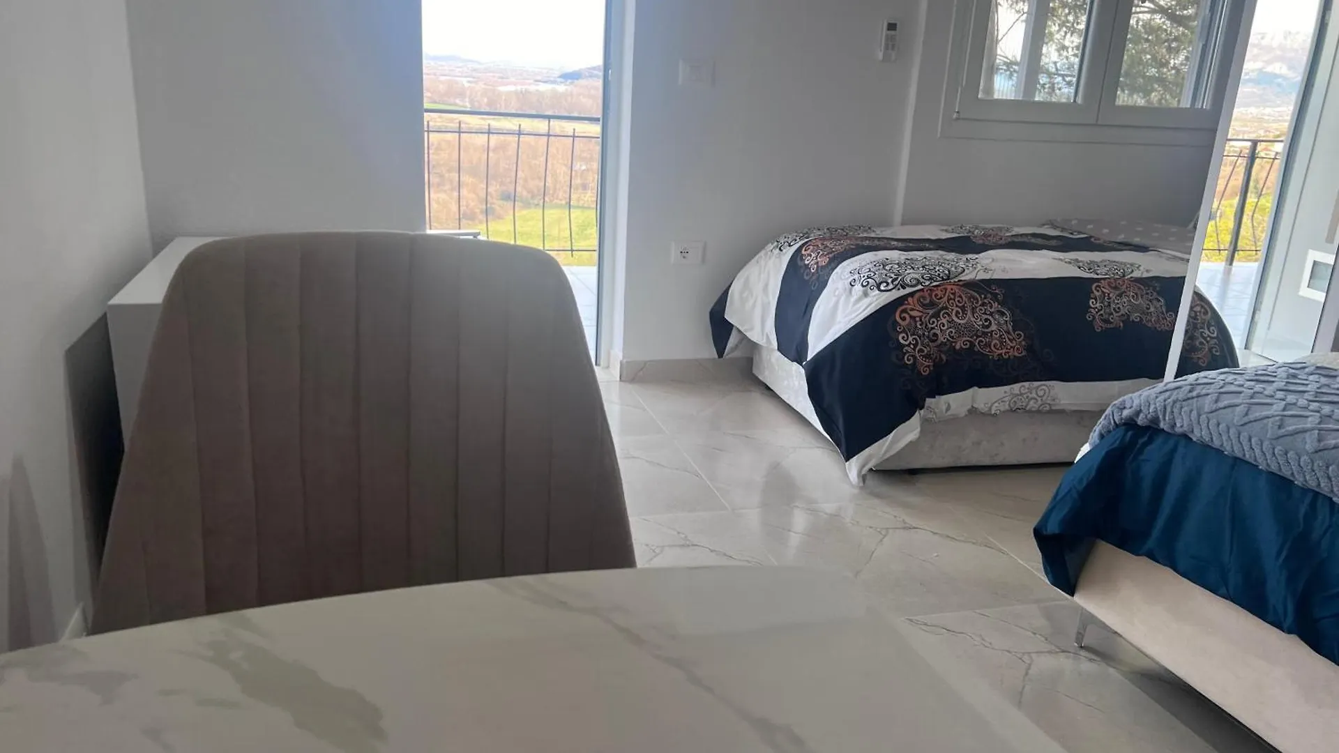 Hotel I Pari Shkoder 3*,
